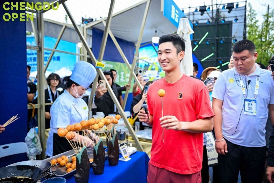 还有很多美, 打比赛